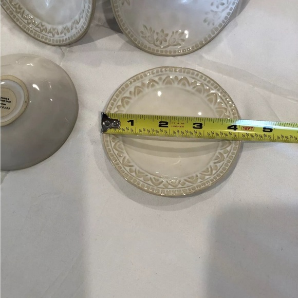 Set of Pottery Barn Oil & Vinegar Cruets, 4 Dipping Plates and Metal Caddy - Picture 11 of 13